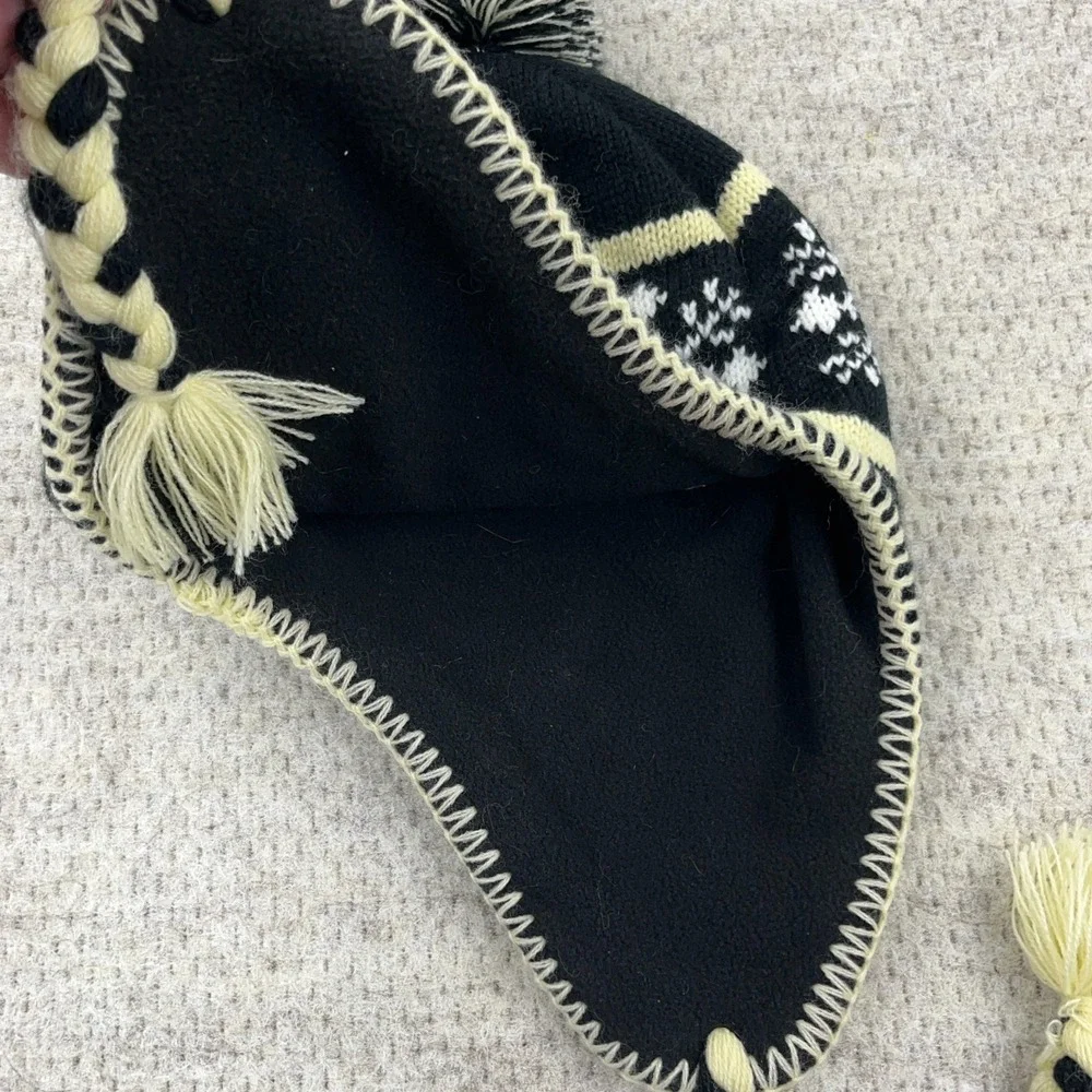 Pittsburgh Penguins Beanie Hat‎ Cap Beanie Toboggan Ear Flaps Pom Pom Giveaway
